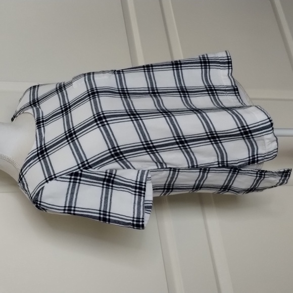 Madewell women's small button back blue/white plaid flannel feel material top - Picture 4 of 13